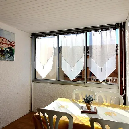 Apartment Studio Pour 2 Personnes Climatise A Valras Plage V113 Valras-Plage